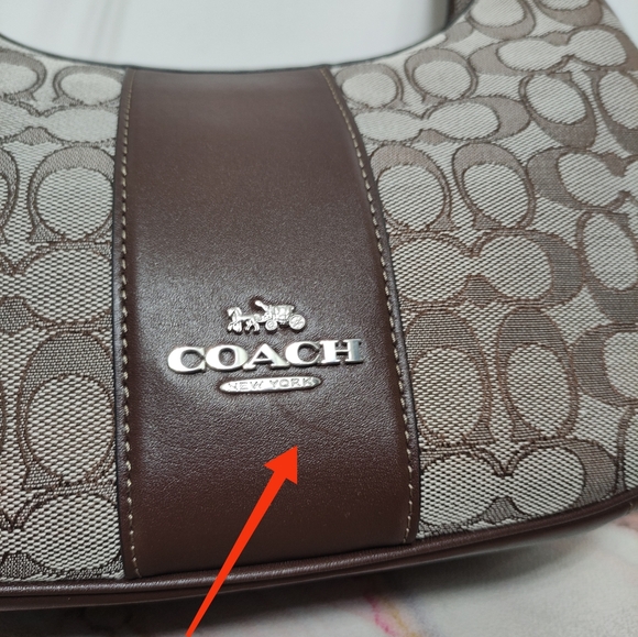 Coach CV001 Carmen Shoulder Bag  In Signature Jacquard - Picture 13 of 13